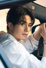 I wanna watch goblin again and again and again 😊😊😊😊