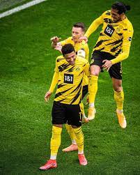 Jadon sancho's transfer to manchester united is now complete, with the red devils forking out £73 million ($101m) to borussia dortmund for the england international. Jadon Sancho Important Win Today Happy To Contribute Facebook