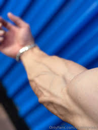 Nudes e vídeo do famoso Victor Prado pelado e transando » BANANAS FAMOSAS