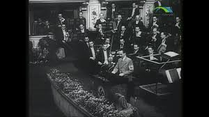 Welche berühmten persönlichkeiten feiern wann geburtstag? Adolf Hitlers 55 Geburtstag 1944
