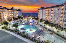 The Resort At Governor S Crossing Sevierville Tn Vacation Condo Lodging Accommodations Near Dollywood Pigeon Forge A Resort Vacation Places Hotel Exterior