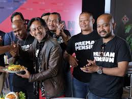 Tetapi, manusia juga akan menjadi syaitan apabila marah mempengaruhinya. 25 Kata Kata Bijak Preman Pensiun Bisa Jadi Pelajaran Hidup Ragam Bola Com