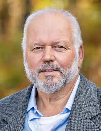 Obituary information for Robert L. "Bob" Belanger