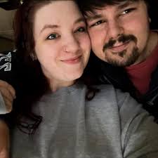 are there any vendors looking to collaborate? I am an officiant/wedding  planner and would love to gain/help gain new business. 🩷🩷