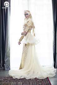 Hal ini dikarenakan bentuk strategi politik luar negeri. Koleksi Baju Pengantin Songket Paling Trending 2018 Sweetpictures