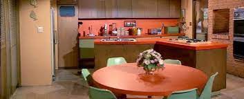7 Of Our Favorite Tv Show Kitchens Kitchen Cabinet Kings Kitchen Cabinet Kings The Brady Bunch Kitchen Cabinet Design