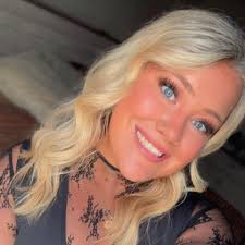 Hannah Brown (@hannah.fleury.319) • Facebook, Connect with friends