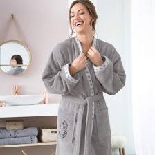 Md/chief operating officer (directeur général) mme christiane le gal. Soldes Peignoir De Bain Femme Francoise Saget En Stock