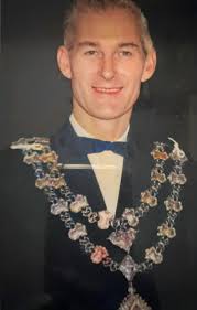 We've received a letter from Germany, with a picture of the then Duke of  York (later George VI) with some Somerset dignitaries