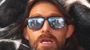 I trapped 37 Skunks in 23 days 😳 and mayyyyyybe I pranked the interns with  a possum 🤣 watch the most recent episode of Rodeo Time that just released 