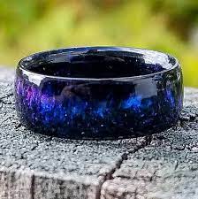 Blue To Purple Color Shift Resin Galaxy Ring Hyper Shift Etsy Galaxy Ring Color Changing Ring Rings For Men