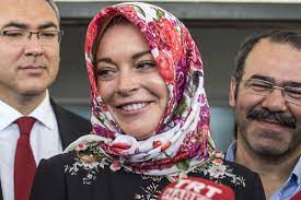 The hottest images and pictures of lindsay lohan which will make you drool for her. Did Lindsay Lohan Convert To Islam Page Six
