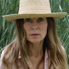 Lisa Towers (@lbtowers) • Instagram photos and videos