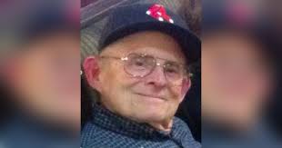 Robert Strauss Obituary