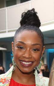 Chantel taleen jeffries is an american dj, record producer, actress, model, and youtube personality. Datei Chantel Riley At The Cfc In L A 2018 26086668707 Jpg Wikipedia