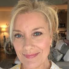 Tawanna Hardy's Instagram, Twitter & Facebook