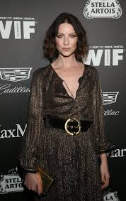 Cait) was born in dublin, ireland. Caitriona Balfe Style Clothes Outfits And Fashion Celebmafia