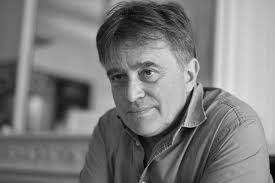 Jean-Louis André : "Il va falloir trouver des formes de logement qui sont  entre le collectif et l'individuel"