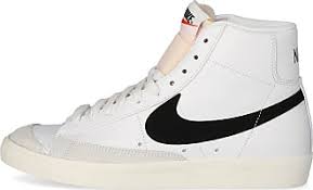Avec plus de 770 marques et 52 000 modèles de chaussures pour femme, homme et enfant, toute la mode est sur sarenza ! Baskets Montantes Nike Achetez Jusqu A 39 Stylight