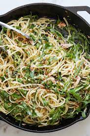 Blond Puttanesca Linguine With Tuna Arugula And Capers Recipe Nyt Cooking Capers Recipe Nyt Cooking Pasta Puttanesca