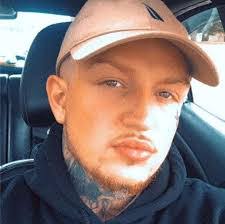 Frank Hollen's Instagram, Twitter & Facebook