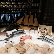 Makro Grinder S Sister Restaurant Dedicated To Serving Fresh Seafood And Fish