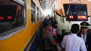 Kereta api prameks jurusan solo yogyakarta pp. Jadwal Kereta Api Keberangkatan Dari Semarang Ke Beberapa Kota Hari Ini Tribun Jateng