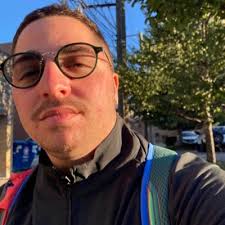 Ray Buckner (@ray_moishe)