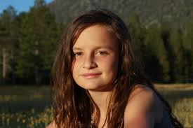 Menina do meme garota desastre cresceu e agora esta uma. Dulu Jadi Meme Disaster Girl Ini 10 Potret Zoe Roth Sekarang