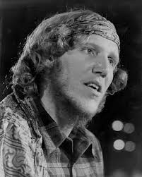 Bill Walton, 71, legendary UCLA and NBA star and broadcaster, has died