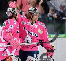 Seven championship titles and one pokal cup win in the past ten years — that is a true success story. Security Check Required Facebook Germany Team Sport Hockey Lauren Anderson