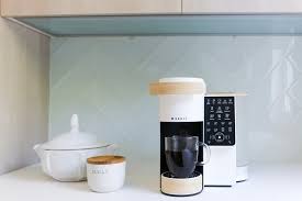 Best coffee capsule machine 2021 ford. This Coffee Machine Comes With Biodegradable Single Serve Pods So You Can Ditch Your Nespresso Keurig Yanko Design