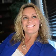 Unthinkable : Hill, Anna: Amazon.in: Books