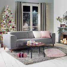 Suivez nos conseils pour sublimez votre salon avec votre canapé bleu. Decorer Son Salon Pour Noel 16 Photos Inspirantes Blog But