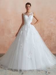 Schöne exemplare findet man nicht immer gleich vor ort. Schone Prinzessin Brautkleid Weiss Tull Spitze Transparent Ausschnitt