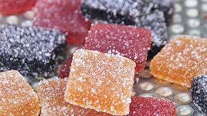 Einfaches rezept mit vielen variationen bonbons kannst du ganz einfach selber machen: Rezept Fruchtgummis Geolino