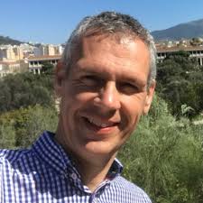 It was a real honour and pleasure to attend my graduation ceremony at  Buckinghamshire New University! They certainly made the day and the  accomplishment feel special. Congrats to all my fellow grads. |