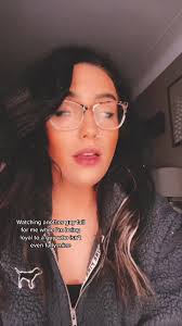 So let me keep explaining. #boybye #anywaysso #soooo #umchild #keeptrying  #keepstalking #keepsendingthem #followme #iowa #fy #fyp #naughtymoms