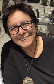 Heidi Mangold's Instagram, Twitter & Facebook