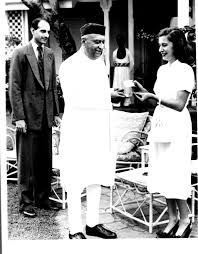The Governors of Bombay | MeMumbai
