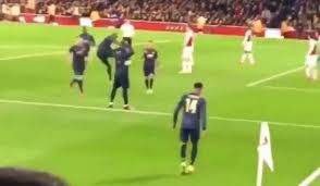 Arsenal goalkeeper bernd leno has revealed jesse lingard's extravagant goal celebrations at the gunners' expense inspired their revenge victory over manchester united. Jesse Arsenal Fan Footage Jesse Lingard Entire Celebration Arsenal The Sun Football Scoopnest