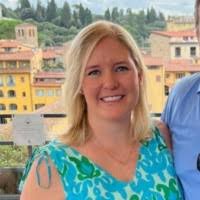 90+ perfiles de «Kucera»