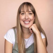 Stephanie Elyse's Instagram, Twitter & Facebook