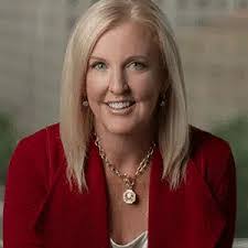 Abby Hopper's Instagram, Twitter & Facebook