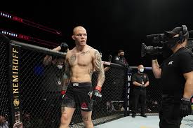Anthony smith was surprised to see he was the underdog against jimmy crute at ufc 261. Anthony Smith Ufc