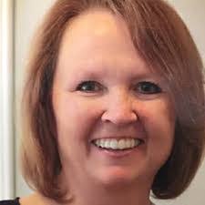 Sandra Reeder's Instagram, Twitter & Facebook