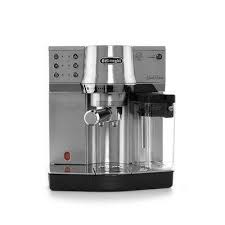 This semi automatic delonghi magnifica s coffee machine features a new control panel, cappuccino system and an aroma saving cover. Delonghi Coffee Maker Extra Saudi
