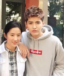 Wu yi fan (chinese:吴亦凡, pronounced ǔ î fân; Wu Yifan Was Pushed To The Forefront Of Public Opinion Single Mother Wu Xiuqin S Heart Hurts The Most Inews