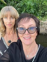 Gina Weldon's Instagram, Twitter & Facebook