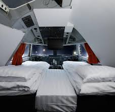 Möbel für individualisten.videoseinfach die besten betten der welt. Skurrile Hotels Verruckte Betten Wo Schlafen Zum Erlebnis Wird Welt